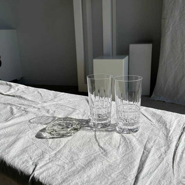 Office Objets - Wholesale Ashtray - Large square ashtray with large diamond points19