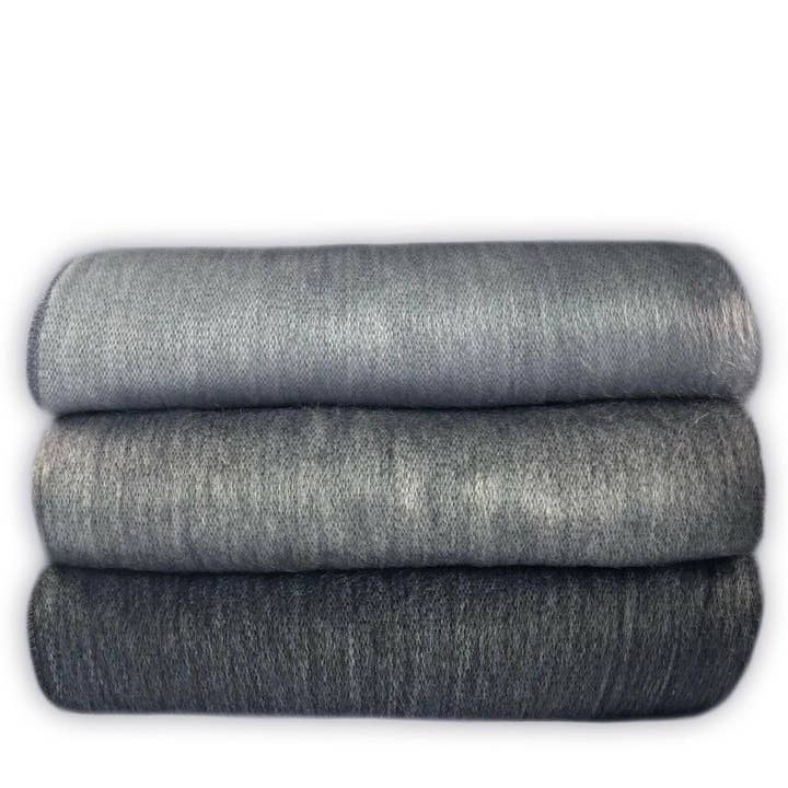 ECUALAMA - Wholesale Throw Blanket - Soft & Warm Baby Alpaca Wool Throw Blanket / Sofa Cover