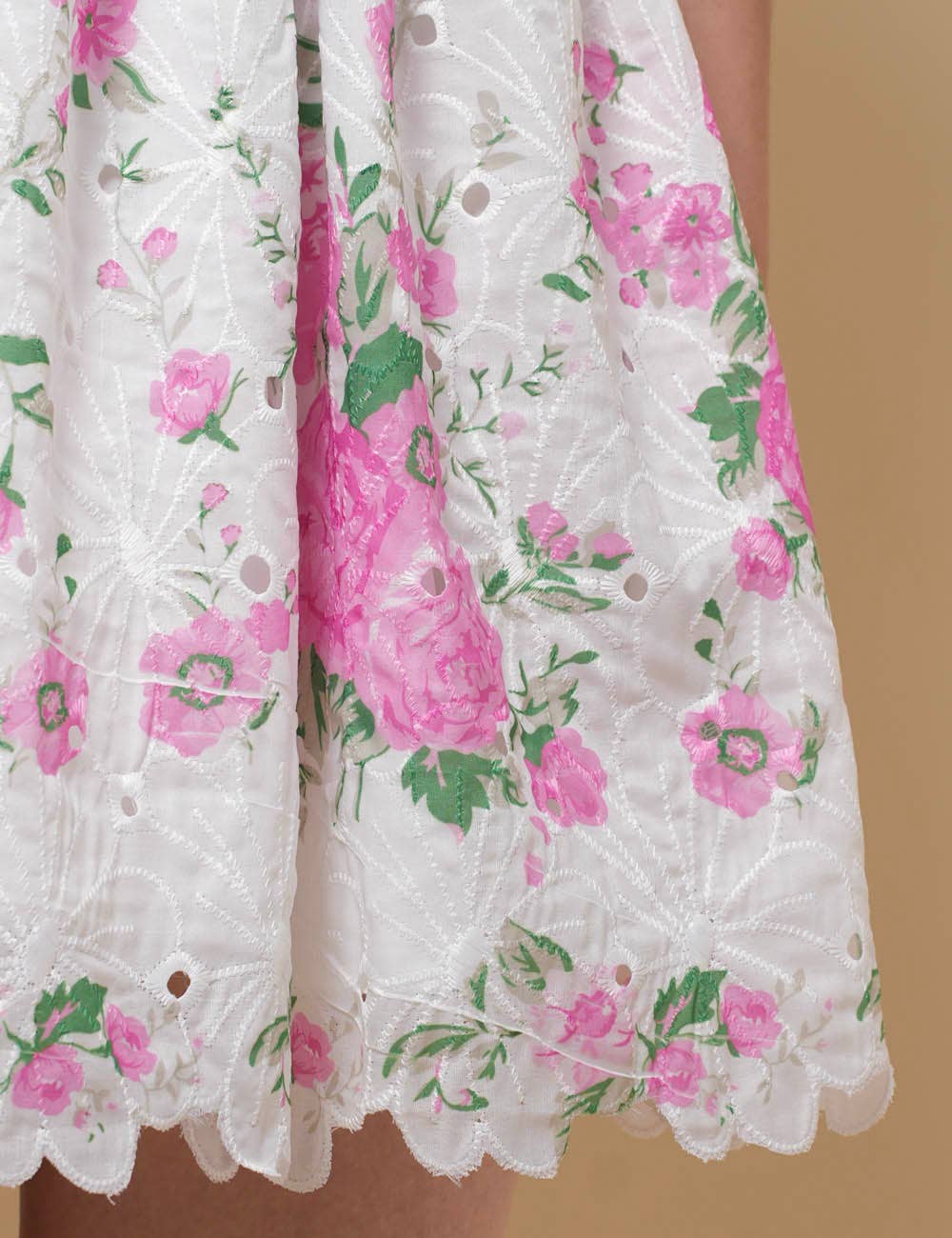 White Ladies Sleeveless Floral Print Mini Dress SKD51180 for wholesale on Faire6