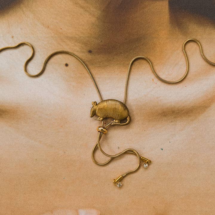 Velvet Outlaw - Wholesale Y-Neck/Lariat Necklace - Armadillo Gold Vintage Style Bolo Tie