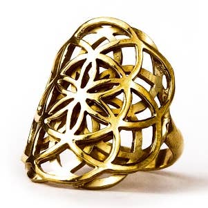 Anello di creazione per la vendita all'ingrosso da parte di Saraswati Designs