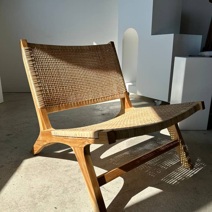 Office Objets - Wholesale Chair - Reclined chair in natural wood and woven rattan54