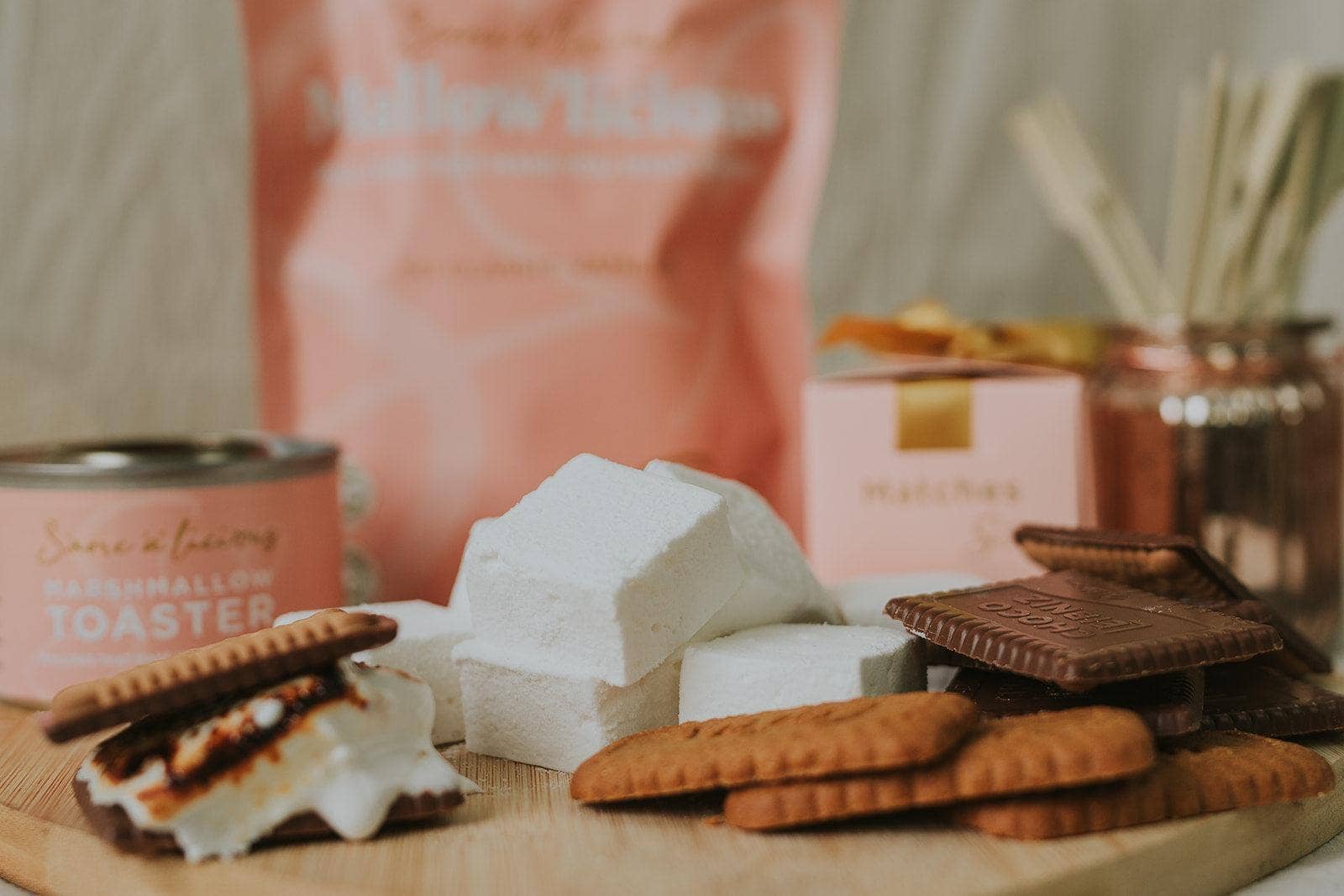 S’more’a’licious – wholesale DIY food kit – Luxurious S’mores Marshmallow Kit1