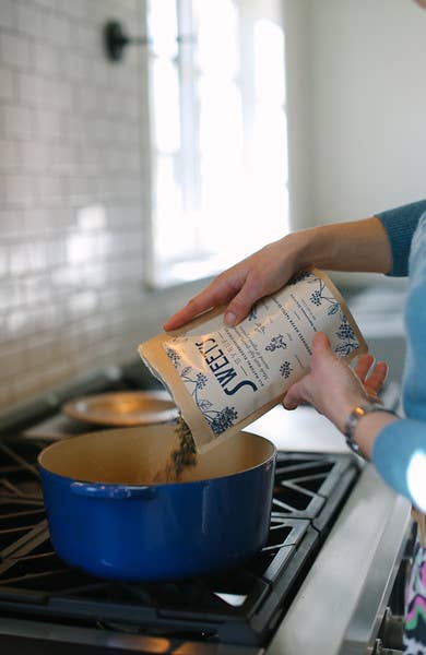 Sweet's Elderberry - Wholesale Oral Supplement/Vitamin - Elderberry Syrup DIY Kit5