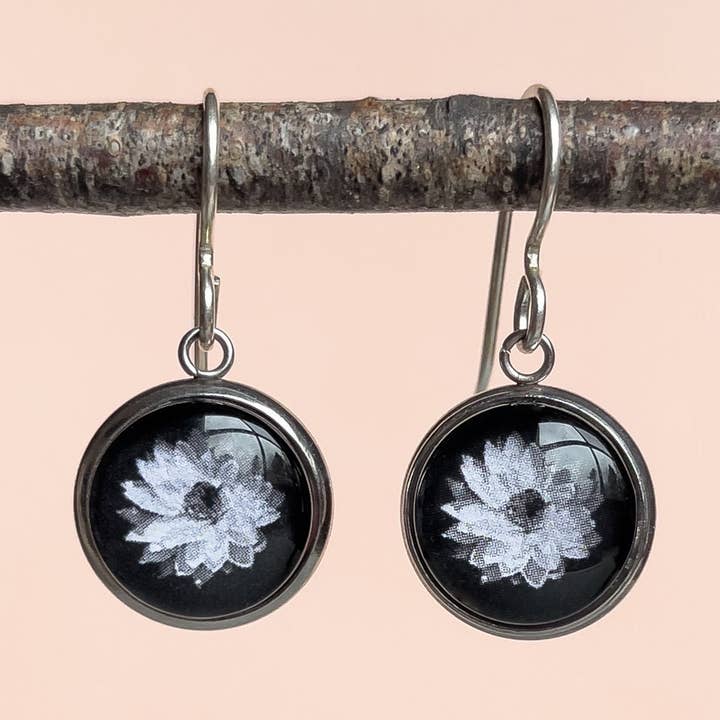 Everlasting Daisy - Drop Earrings for wholesale by Myrtle & Me
