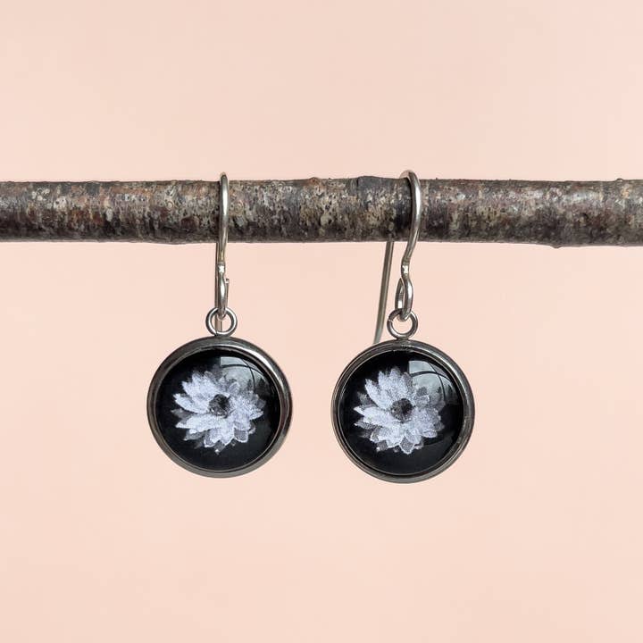 Everlasting Daisy - Drop Earrings for wholesale by Myrtle & Me