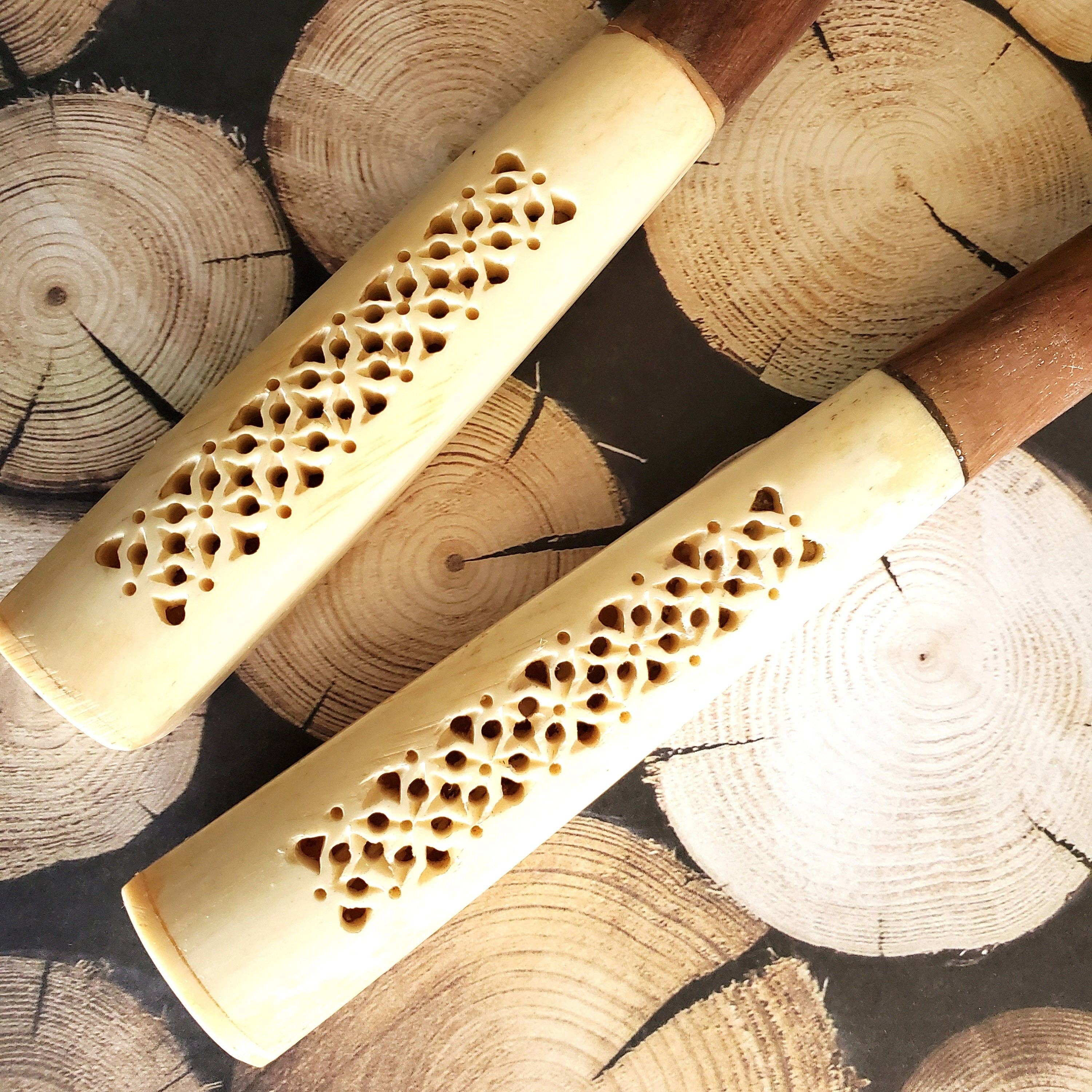 Gibb & Daan - Wholesale Serveergerei - Saladebestek van hout - Set met uitgesneden serveerlepels6