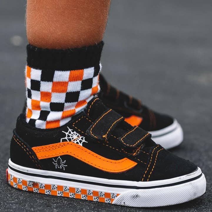 Kickin it up Socks - Wholesale Lifestyle Sneakers - Kids - Krueger