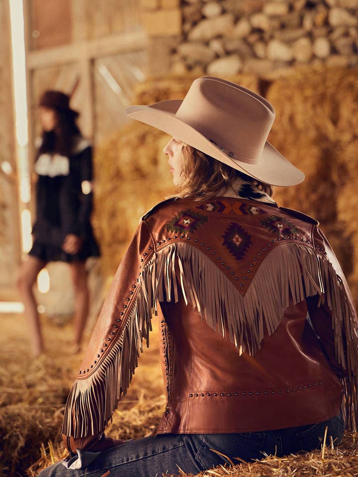 MYRA - EU - Wholesale Leather Jacket - Women's - Phoenix Fringed Leather Jacket In Camel5