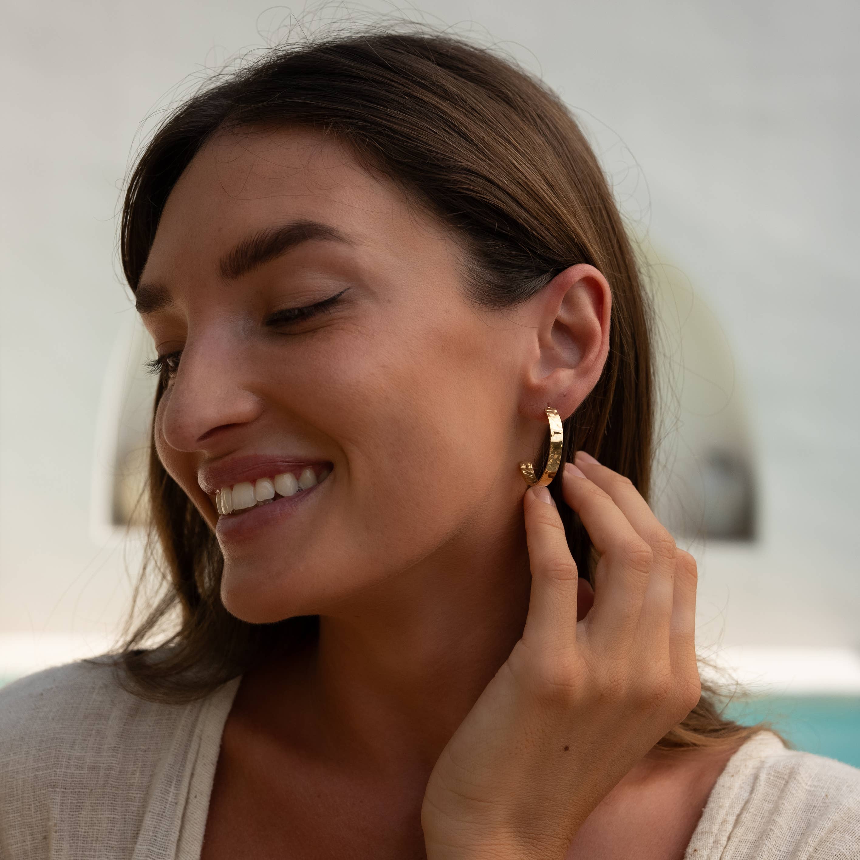 Made By Nami - Wholesale Hoop Earrings - Gold hoop earrings made of stainless steel3