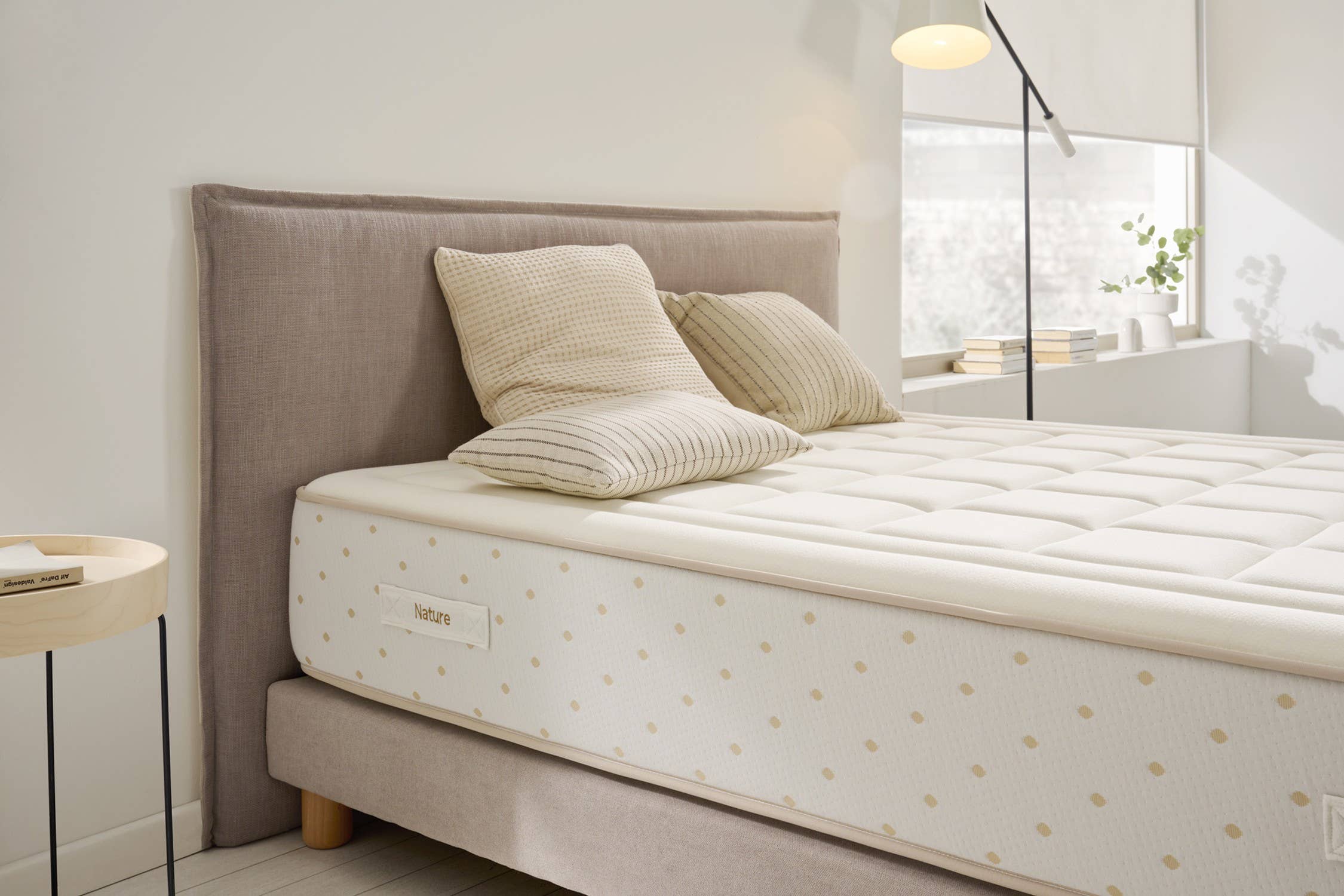 Moonia – Großhandel Bett – Eco Nature Memory Foam Matratze - 90X200 cm - Moonia1