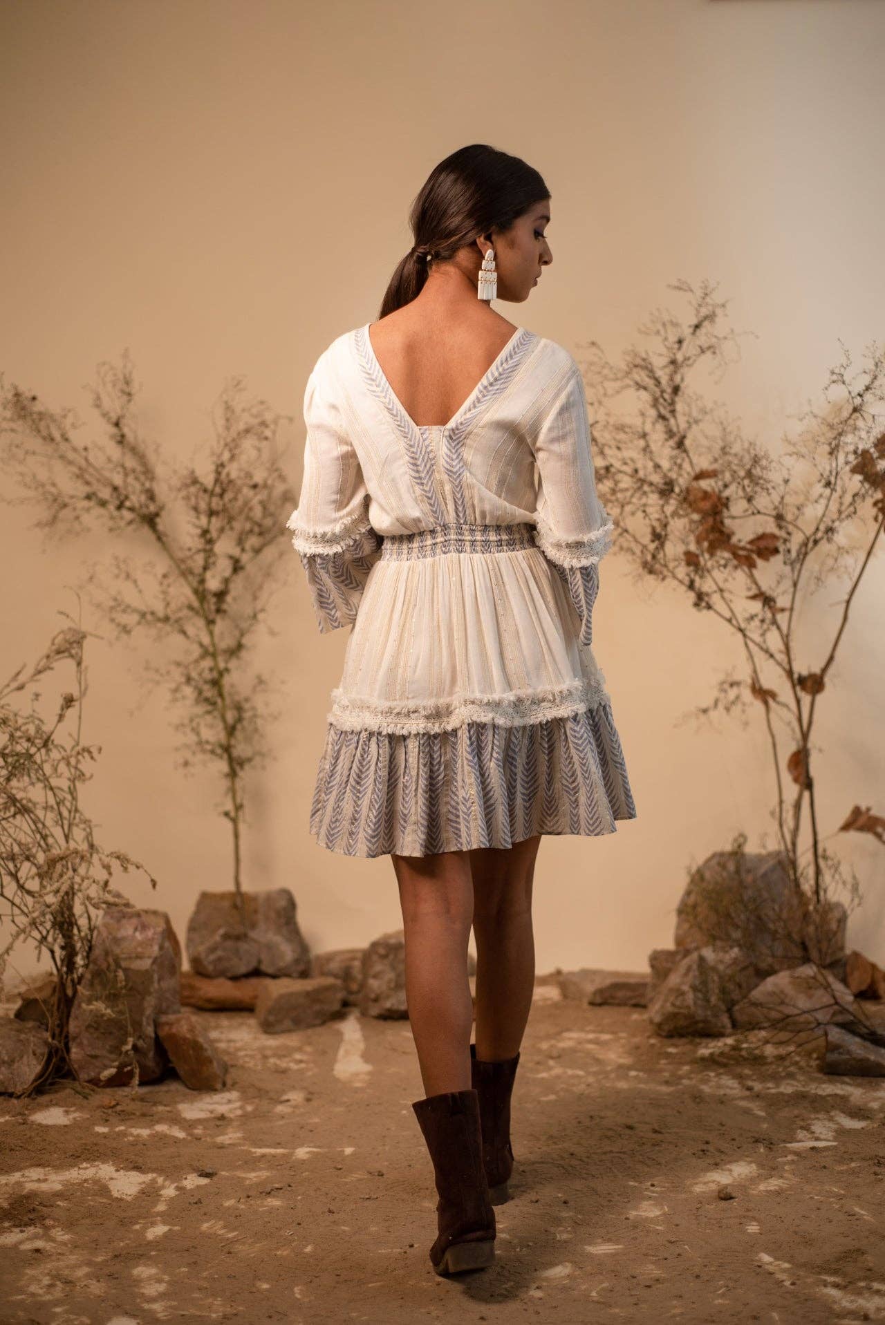 Label Reyya - Wholesale Jurk - Dames - BLAUW-WITTE JURK MET V-HALS2