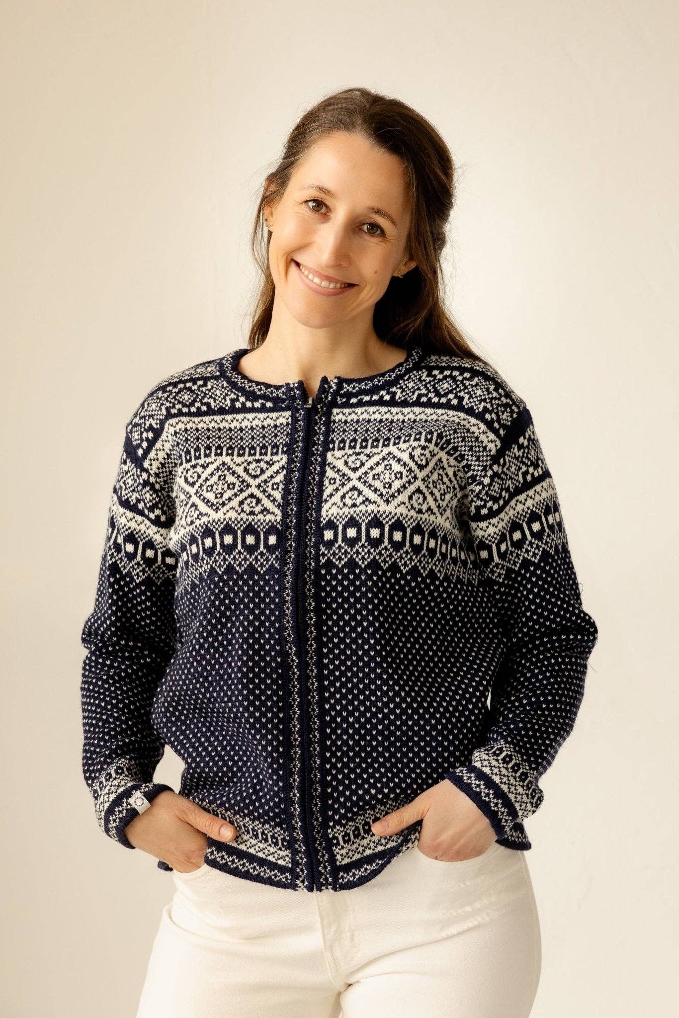 Susan Fosse AS - Wholesale Cardigan - Women's - Nordnes Women's Cardigan0