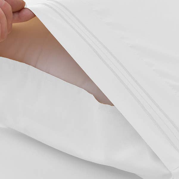 Okao Home Goods – wholesale Sheet set – White Bed Sheet, Bamboo - Cool Bamboo King & Queen1