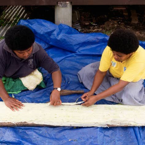 Rise Beyond the Reef – wholesale Ornament set – Masi Flower Holiday Ornaments - Holiday Trio Set of Three (3)3