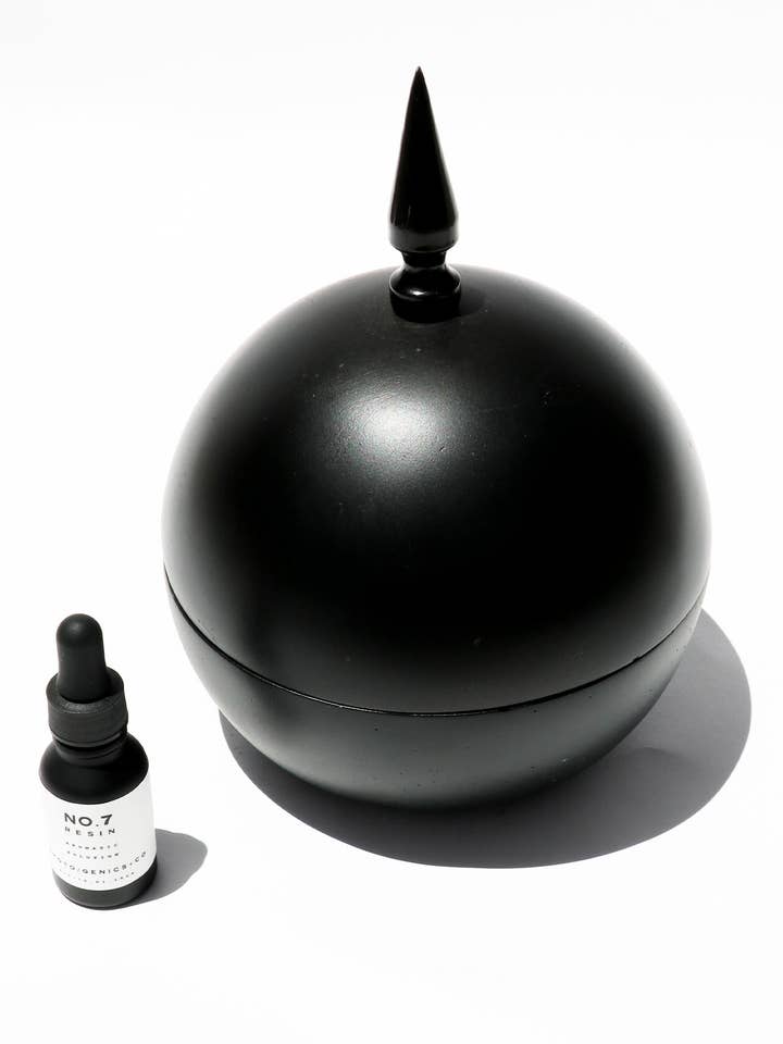 NO.7 RESIN CONCRETE DOME DIFFUSER SET for wholesale by Photogenics + Co