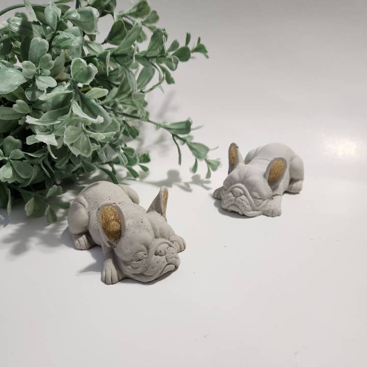 Plant 'er Here - Wholesale Decorative Figurine - Frenchie Figurines1