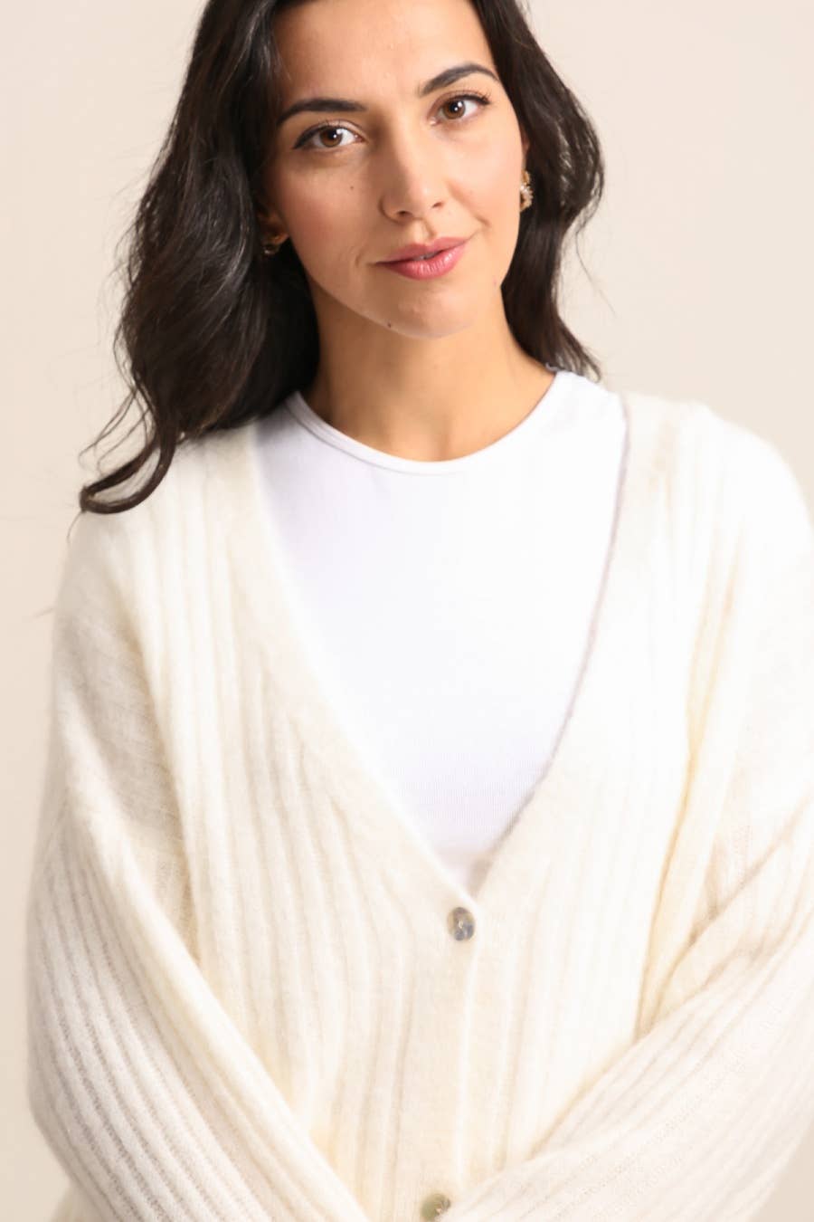 NAÏS PARIS - Vendita all'ingrosso Cardigan - Donna - Cardigan con bottoni a scollo a V in baby alpaca 45%8