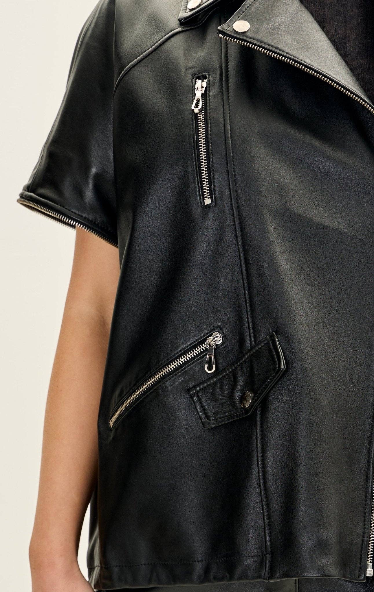 Women’s Lambskin Leather Removable Sleeves Jacket - Black for wholesale on Faire5