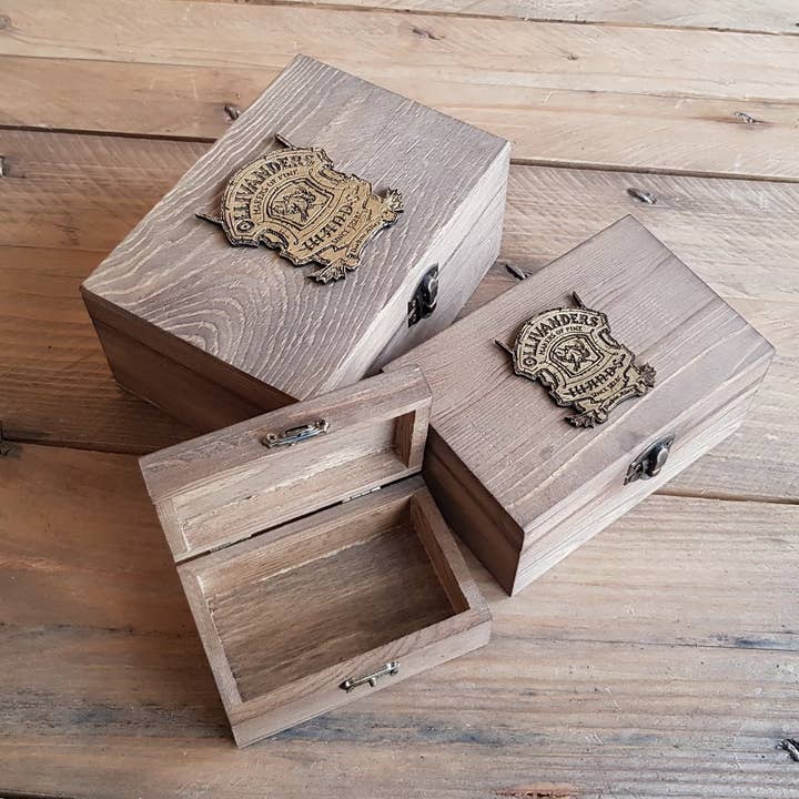 Outcast Props - Wholesale Decorative Box - Wood Potions box OLLIVANDERS.2