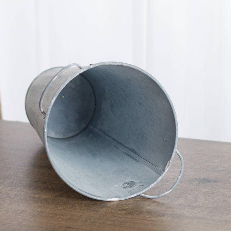 Factory Direct Craft – wholesale Spannar och hinkar – 8,3 tums väderbitet metallblomkruka i fransk marknadsstil3