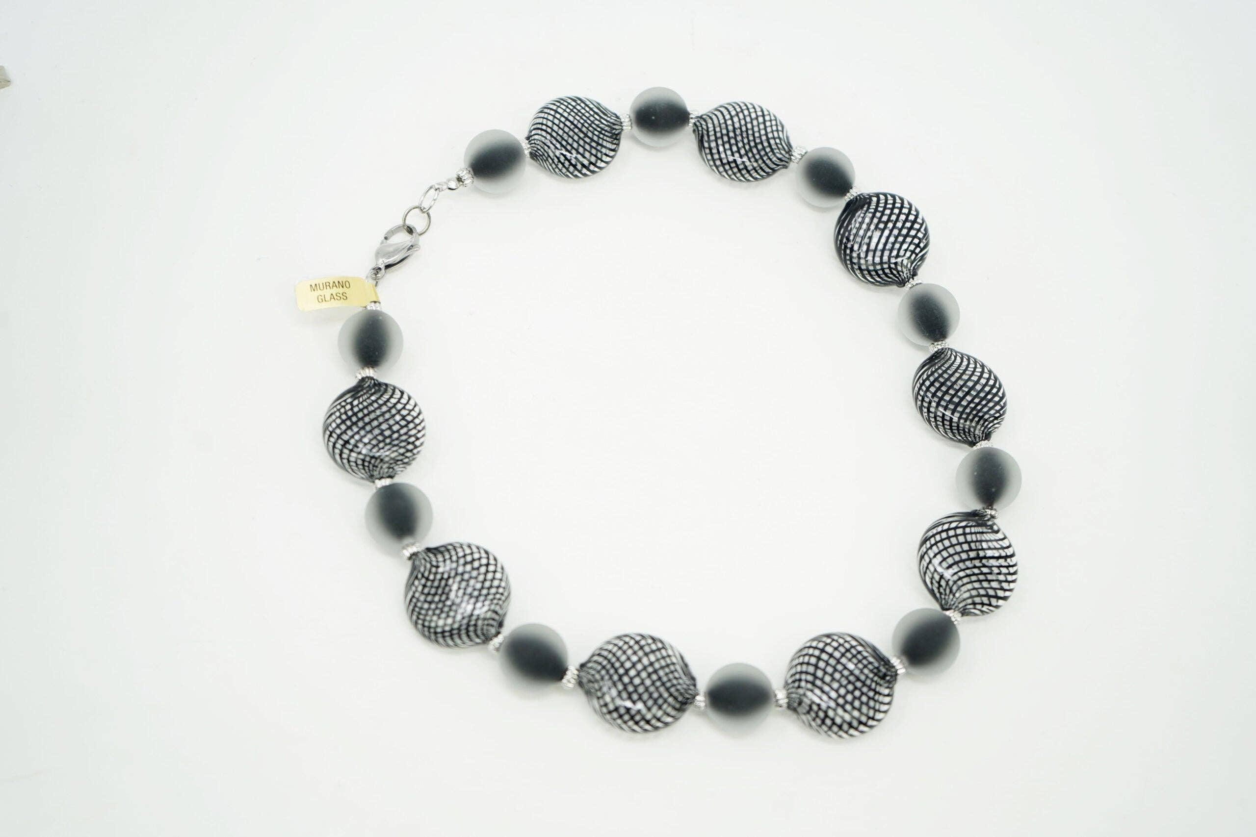 Via Graceffo – Colar com missangas/pérolas por atacado – Colar de Contas de Vidro Murano Autêntico, Monica9, Contas Redondas e em Forma de Disco8