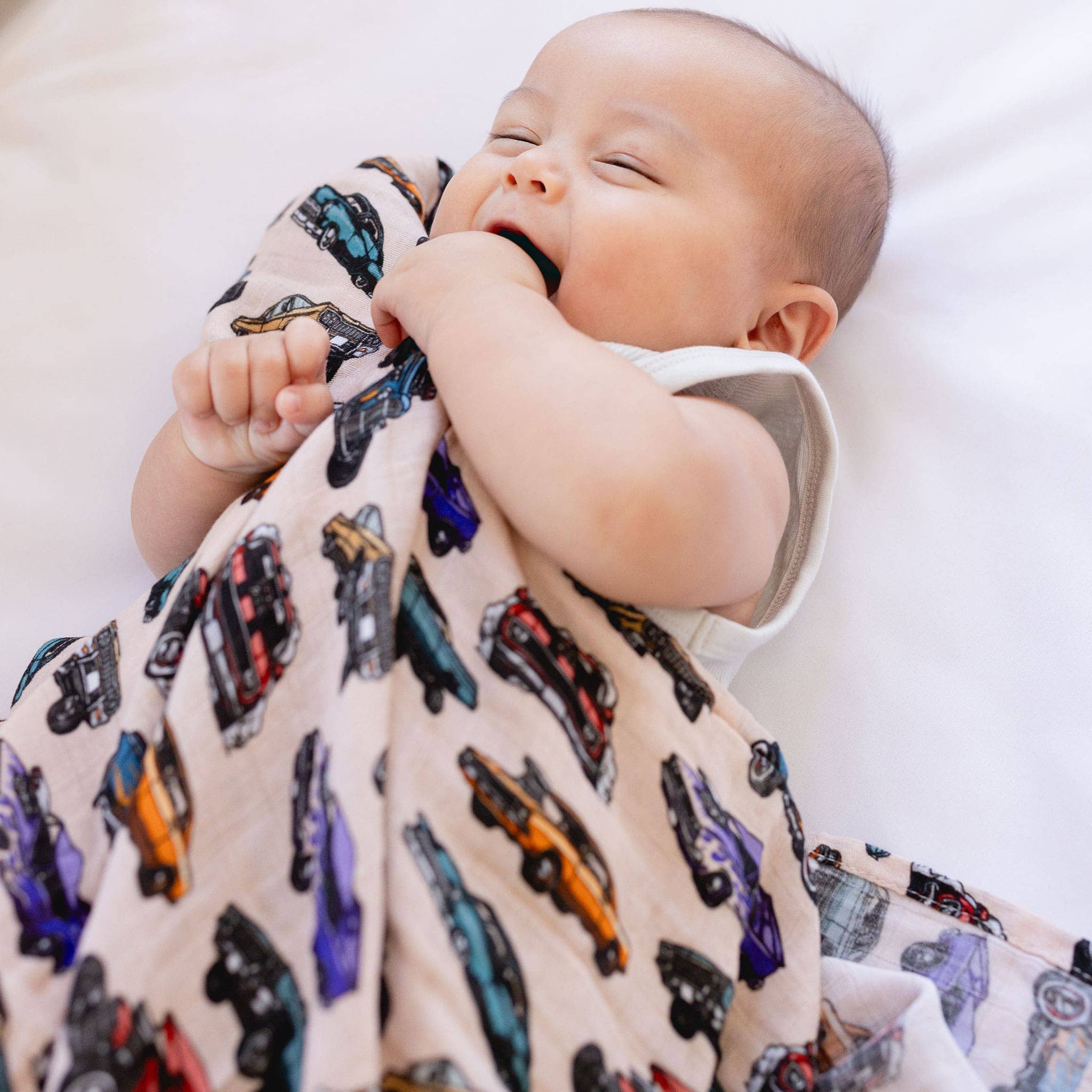 Peachier Goods - Wholesale Swaddle - Baby - Axel Swaddle3