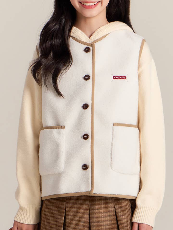 Flickväst med knappar och fickor för wholesale av Suhkasana