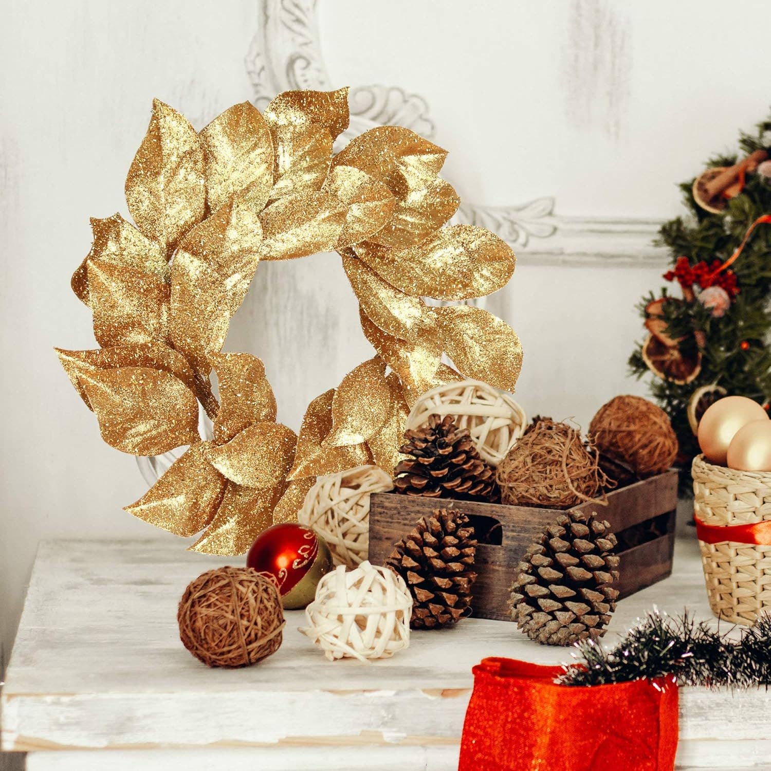 Larksilk - Wholesale Wreath - Glittered Gold Wreath Christmas Collection4