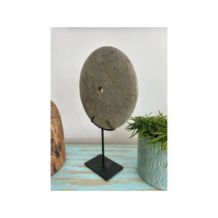 Paloma Black (Casa Natura Design, S.L.) - Wholesale Decorative Tabletop Object - Hand Carved Natural Grey Colour Solid Marble Decorative1