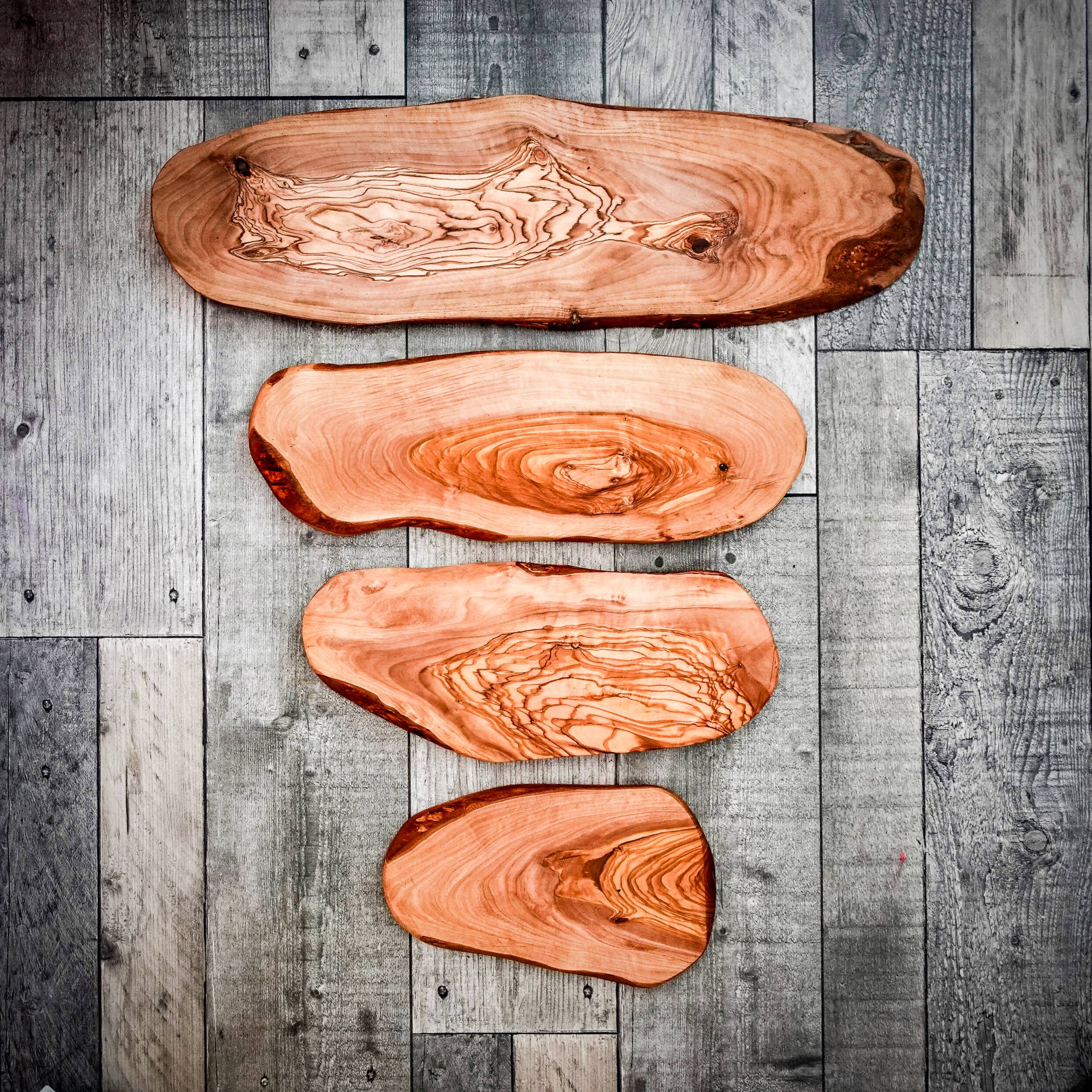 EllieBeanPrints - Wholesale Cutting Board - Home Is Where You Park It Camper Olive Wood Board3