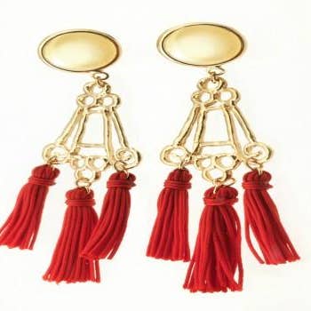 Piramide - Orecchini placcati in oro per la vendita all'ingrosso da parte di Viviane Guenoun