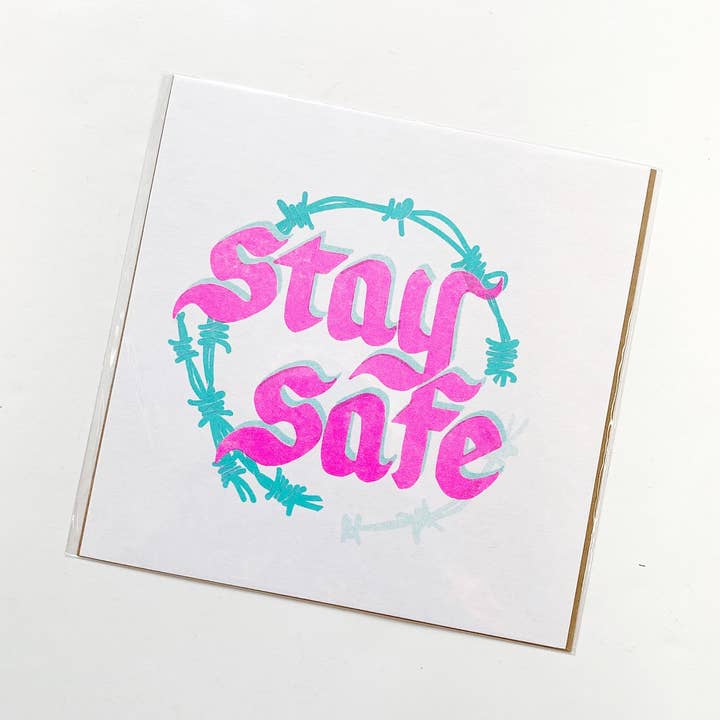 Blijf Veilig Risoprint Kunstformaat 8x8" voor wholesale door Lil Boat Boutique