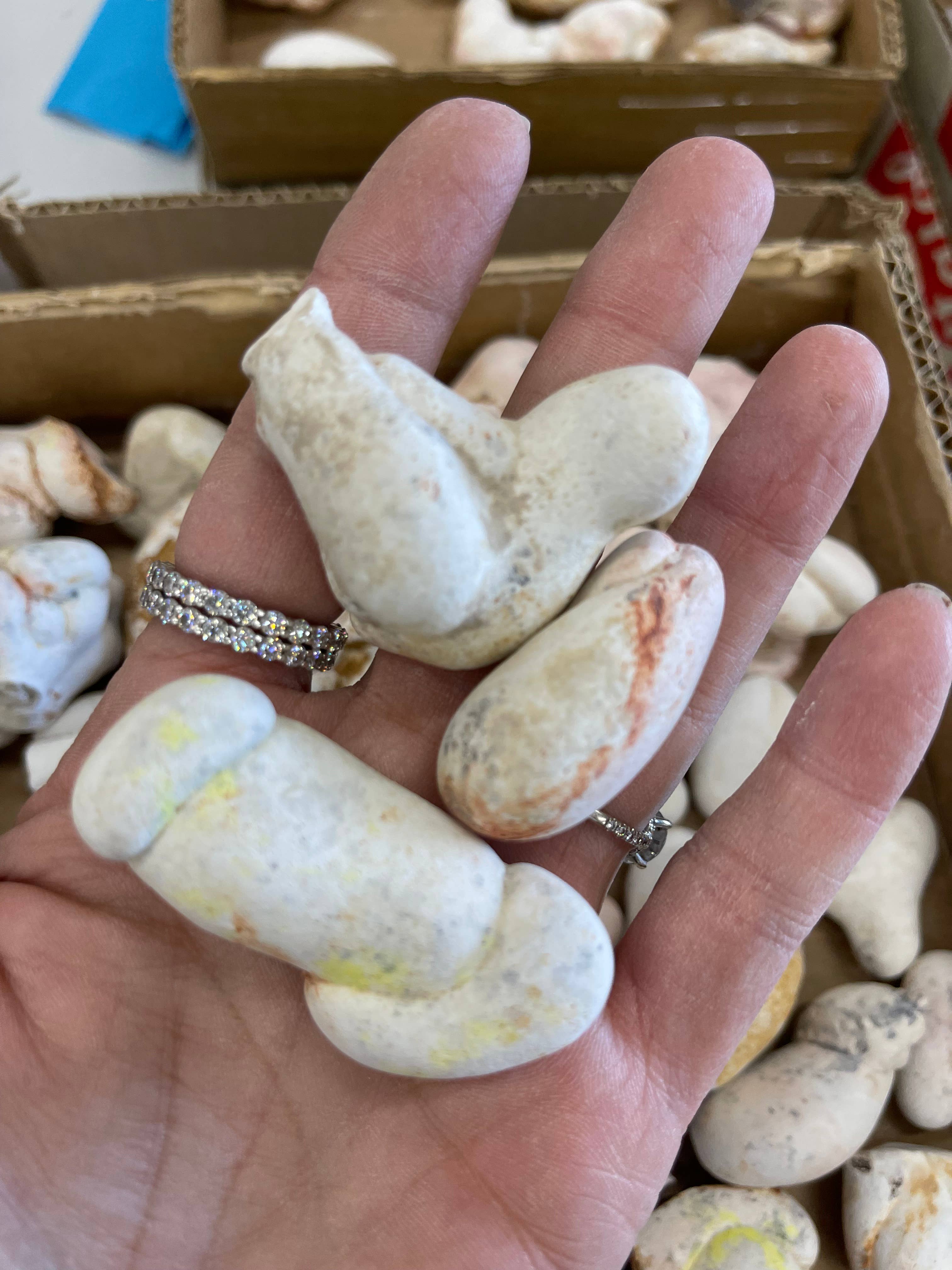 Casablanca Exports - Wholesale Spiritual Stone/Crystal - Small Fairy Stones Goddess Stone Box 4