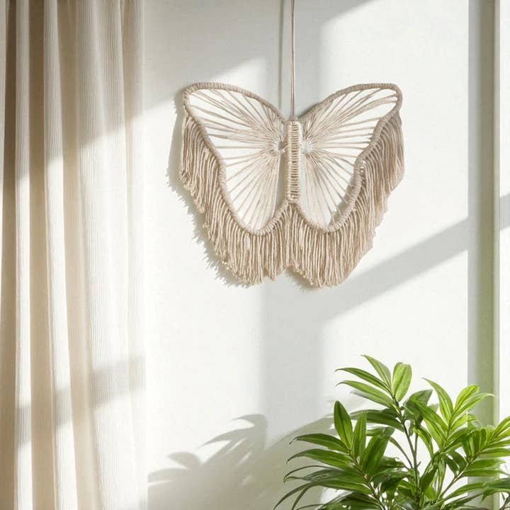 Arazzo da Parete con Nappe a Farfalla in Macramè per la vendita all'ingrosso da parte di Crystolver (We Cover All Import Fees)