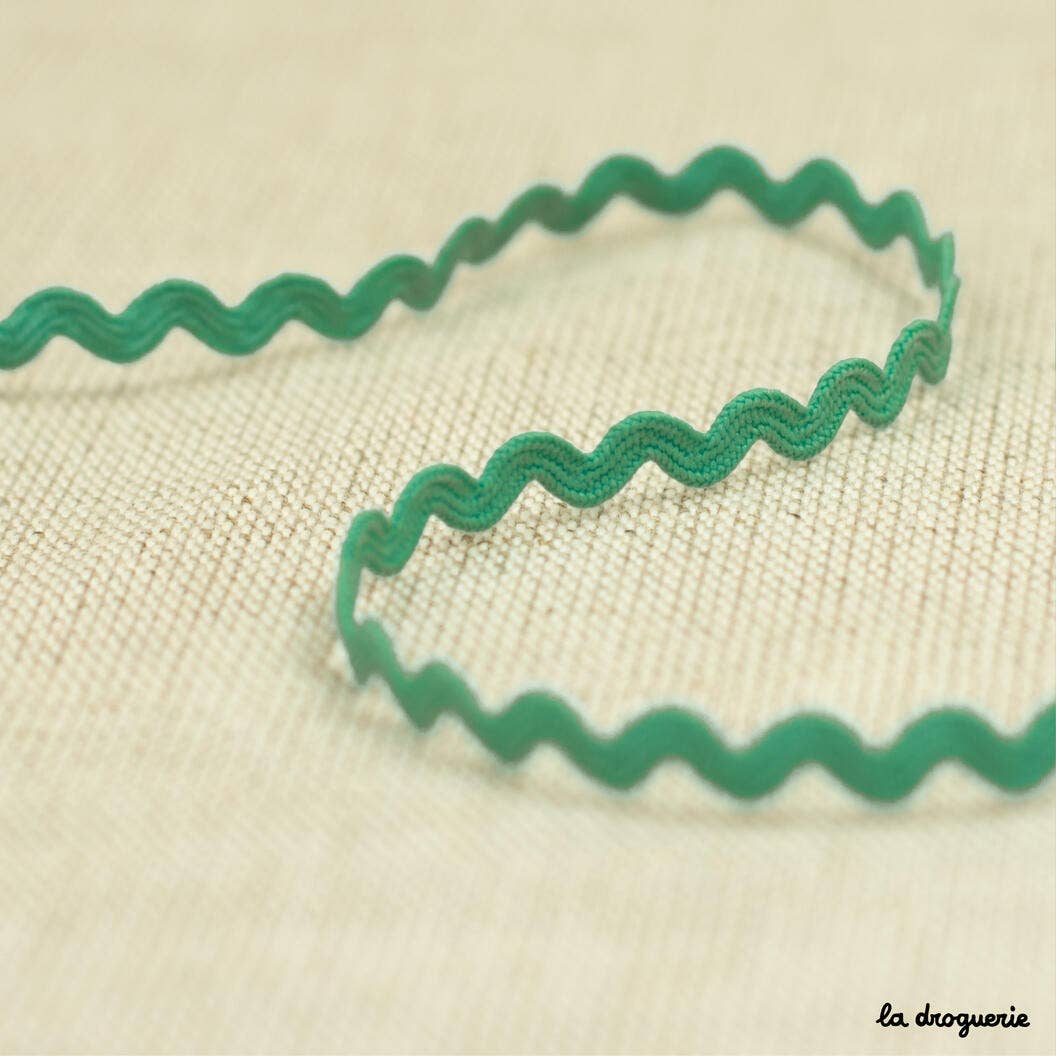 LA DROGUERIE - Wholesale Ribbon - Gift Wrapping - Small rickrack ribbon3