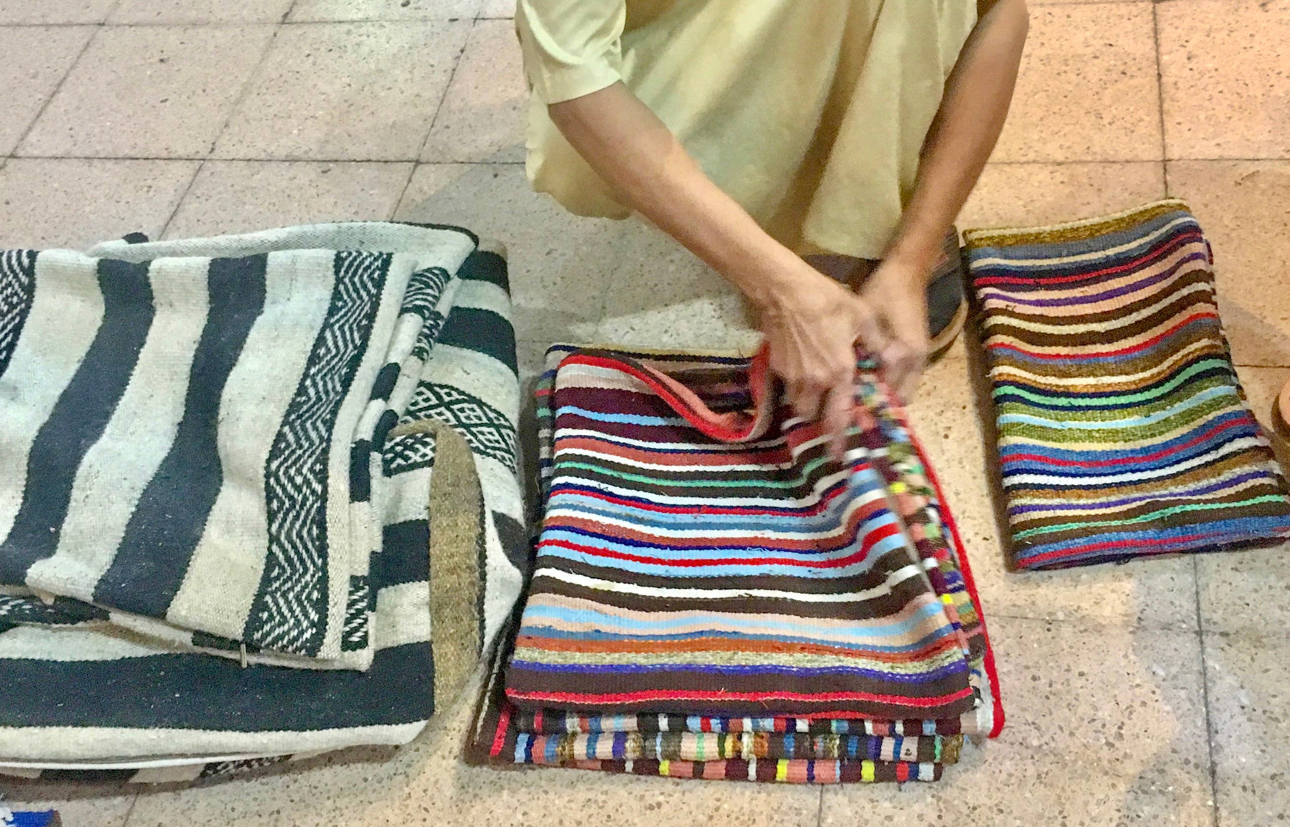 SOUK in the CITY - Vendita all'ingrosso Fodera cuscino decorativo - Set promozionale di 10 federe riciclate berbere9