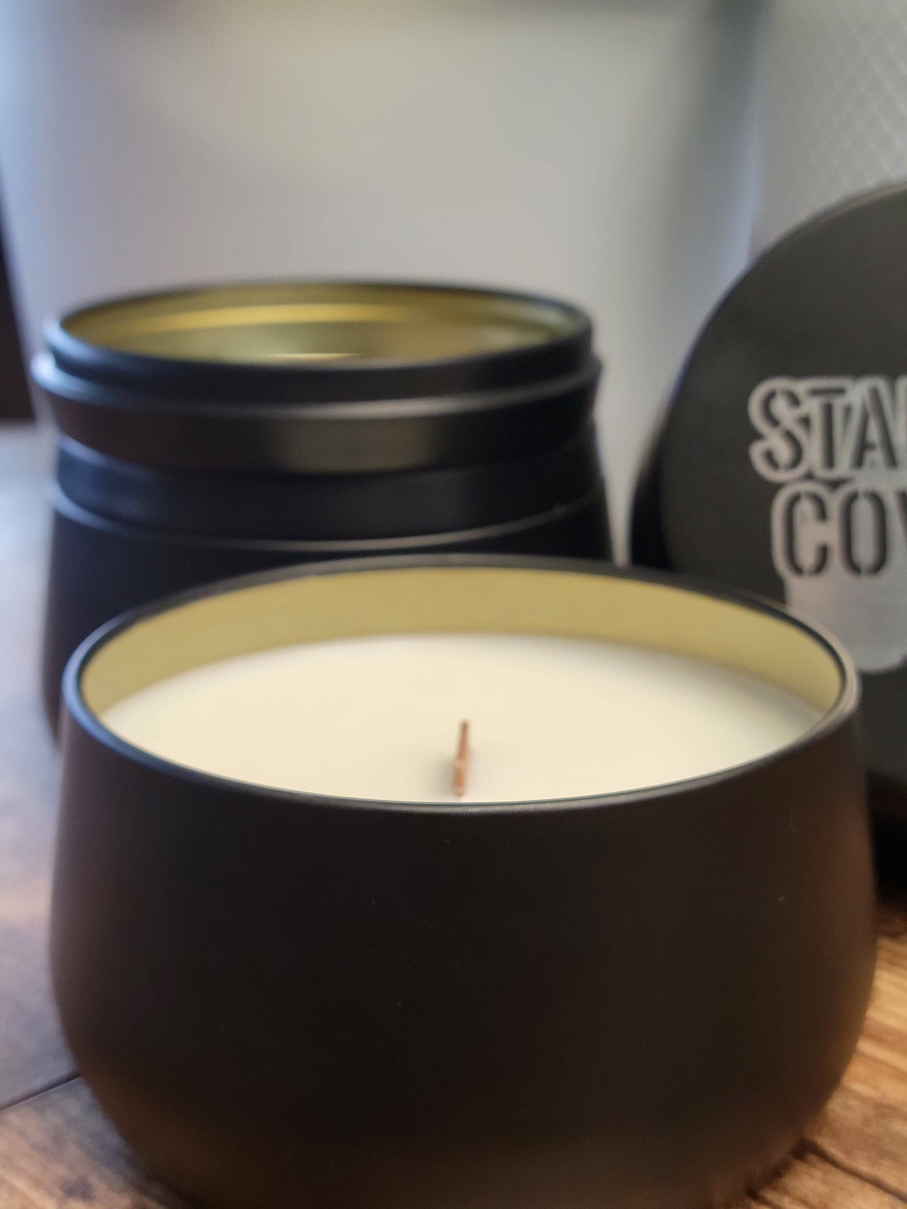 Wrinkle Dogs - Vente Bougies de voyage - Bougie Candle EMERGENCY Frenchie Fart de 8 oz en étain métallique - LIVRAISON GRATUITE2