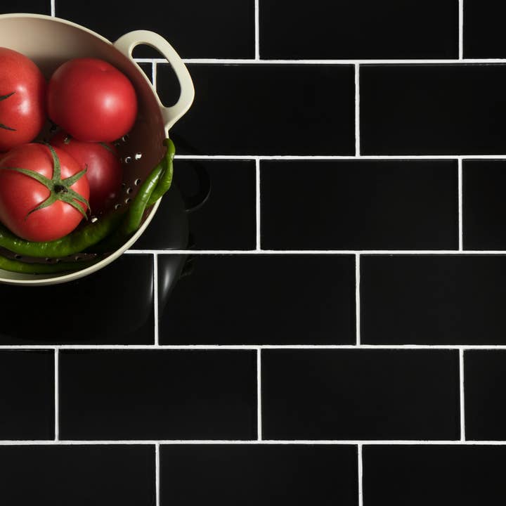 WS Tiles - Vente Carrelages muraux - Carreau de mosaïque en verre de 3" x 6", dosseret pour cuisine et salle de bain - 5 pieds carrés par carton64