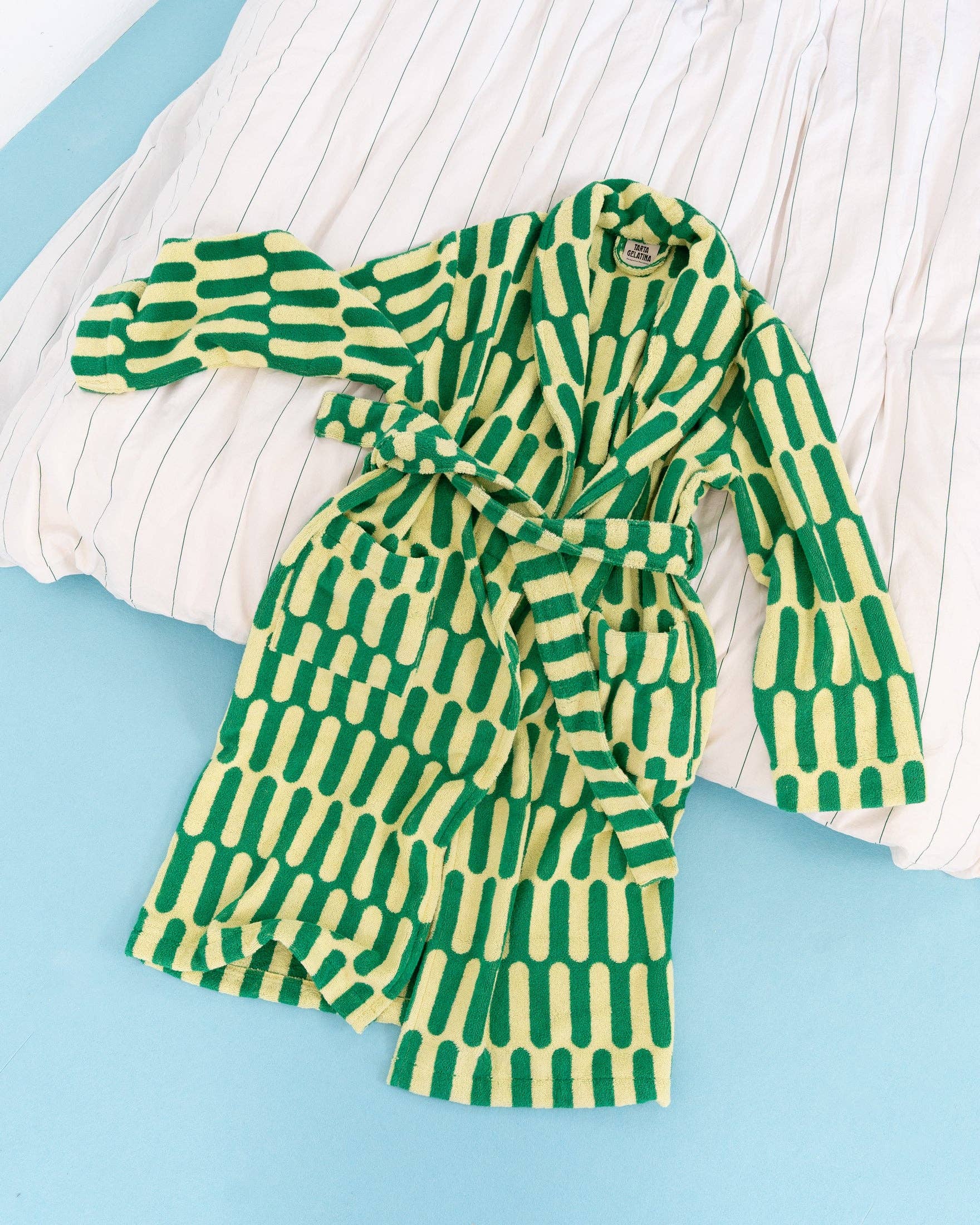 Tarta Gelatina - Wholesale Robe - Unisex - Paseo Bathrobe1