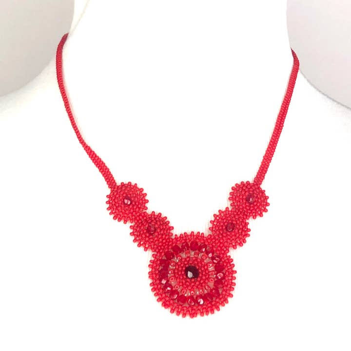 CMGV-Tomate pour la vente par KVZ Designs