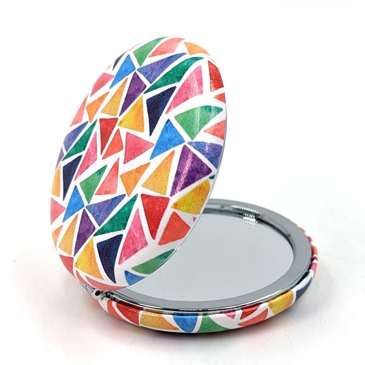 Random painted coloured triangles circular compact mirror for wholesale by Tempest Designs