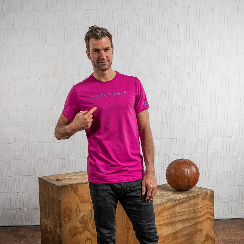 fuchsia HÅLLBAR FUCHSIA T-SHIRT för wholesale på Faire0