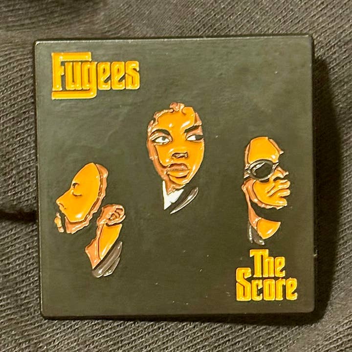 B-Side - Wholesale Lapel Pin/Button - Fugees - The Score Pin0
