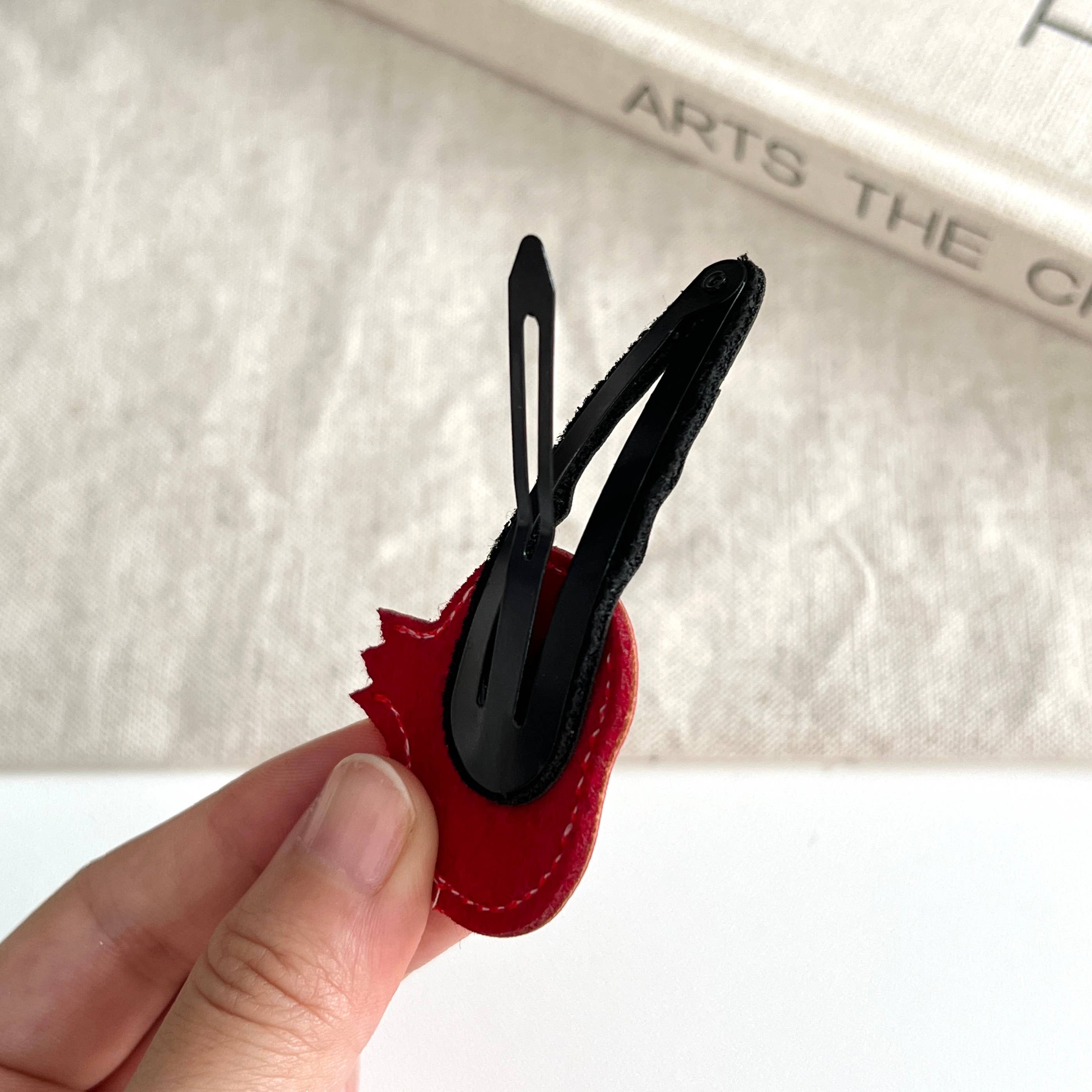 Surtido 2PC Clips para el Cabello de Niños de Imitación de Cuero de Otoño con Calabaza (KUMPKIN) de venta al por mayor en Faire8