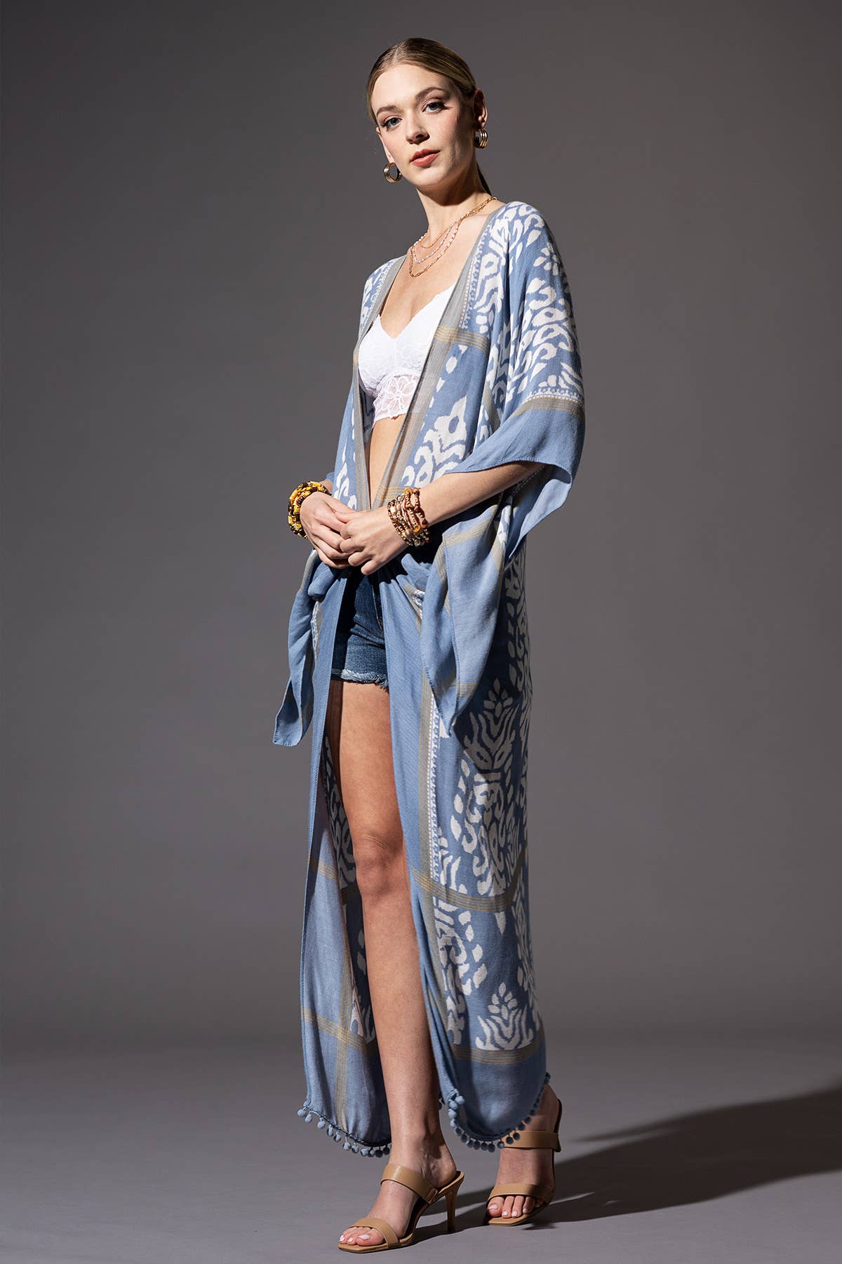 Urbanista – wholesale Kimono – Women's – Damask Print Kimono with Sleeves7