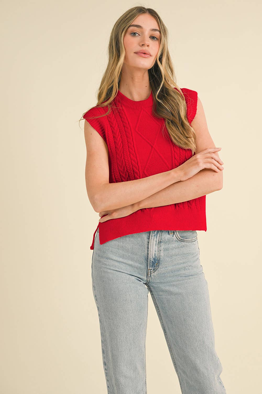 &MERCI - Wholesale Sweater Vest - Women's - CABLE KNIT SIDE TIE SWEATER VEST MSW1063722