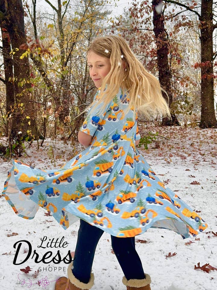Vintertraktor Lastbil Snurrekjole for engroshandel hos Little dress shoppe