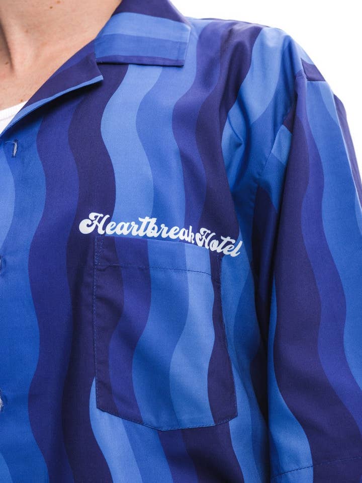 Blå Logo Waves kubansk skjorta för wholesale på Faire
