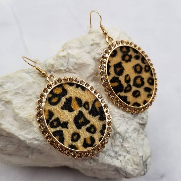 The Pretty Jewellery - Wholesale Dangle Earrings - Vintage Leopard Oval Earrings1
